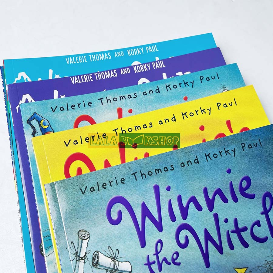 Bộ sách Winnie The Witch Collection