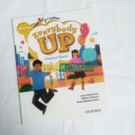 Giáo trình Everybody Up Starter - ( Bản 2nd gồm Student Book , Workbook) - Tặng Kèm File Nghe 1 everybody up -lalabookshop