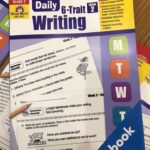 Bộ sách Daily Trait Writing - 8 cuốn 4 175748026 897656957681809 4907995335027629781 n