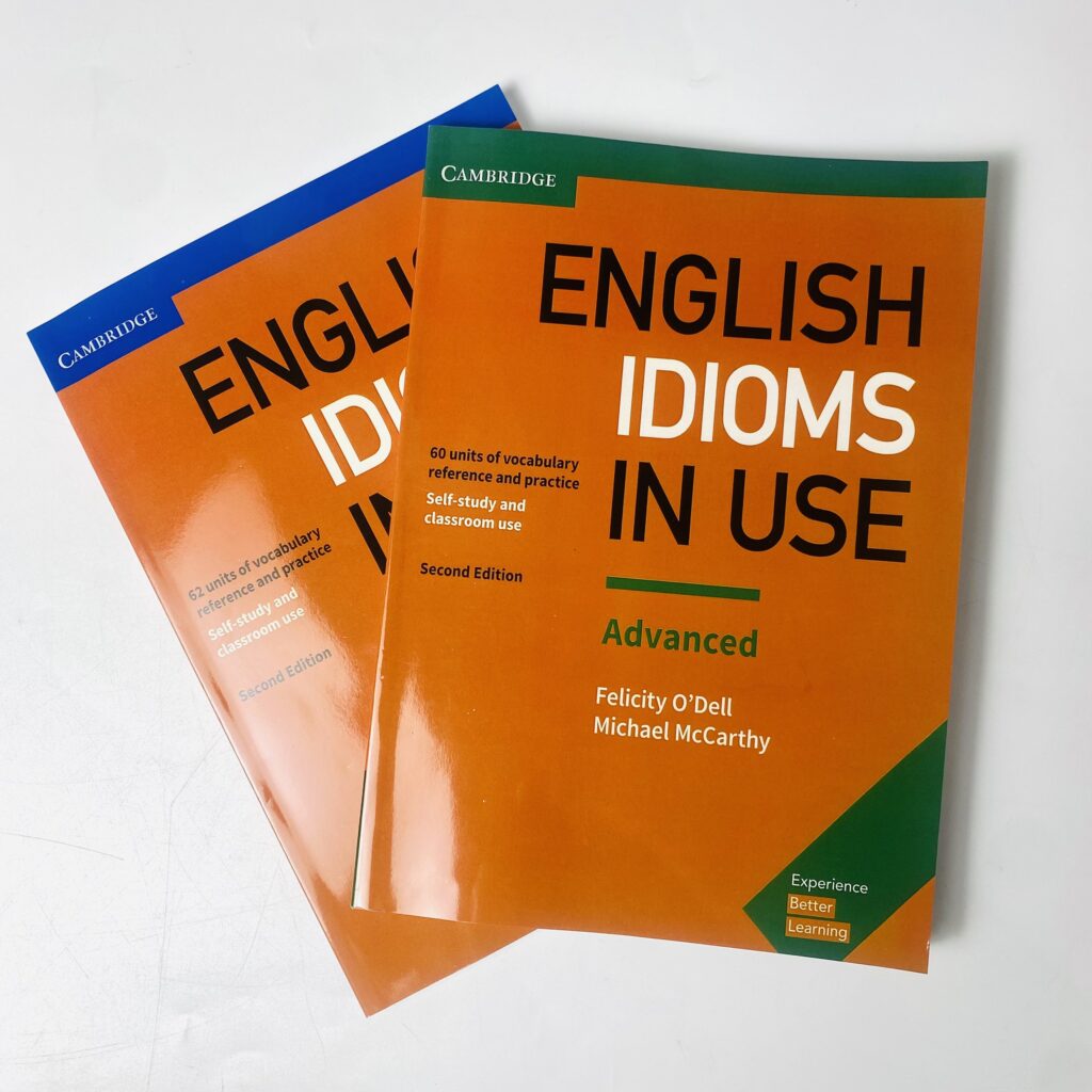 English Idioms in Use – Bộ sách luyện idioms tiếng Anh Cambridge (Intermediate & Advanced) 10 2 cuốn English Idioms in Use