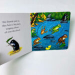 Sách Freddy the Frog – Bé khám phá cuộc sống ao hồ cùng chú ếch Freddy