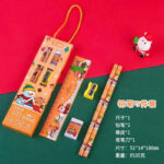 Set dụng cụ học tập 5 chi tiết – Món quà Noel đáng yêu cho bé yêu học tập mỗi ngày 5 z7202490246637 9a61e7f756c49fb28a94d8cb90998fc1